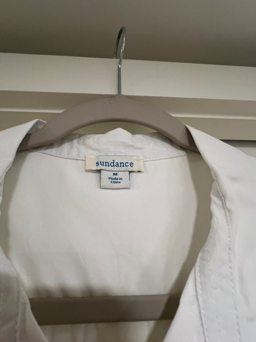Sundance 100% Cotton Pleated Tuxedo Shirt | White Button Down Blouse | Size M - Picture 7 of 12